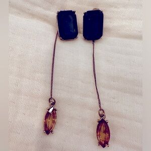 Saks costume elegant earrings